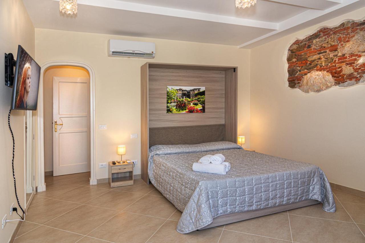 B&B Il Giardino Dei Poeti And Apartaments ルッカ エクステリア 写真