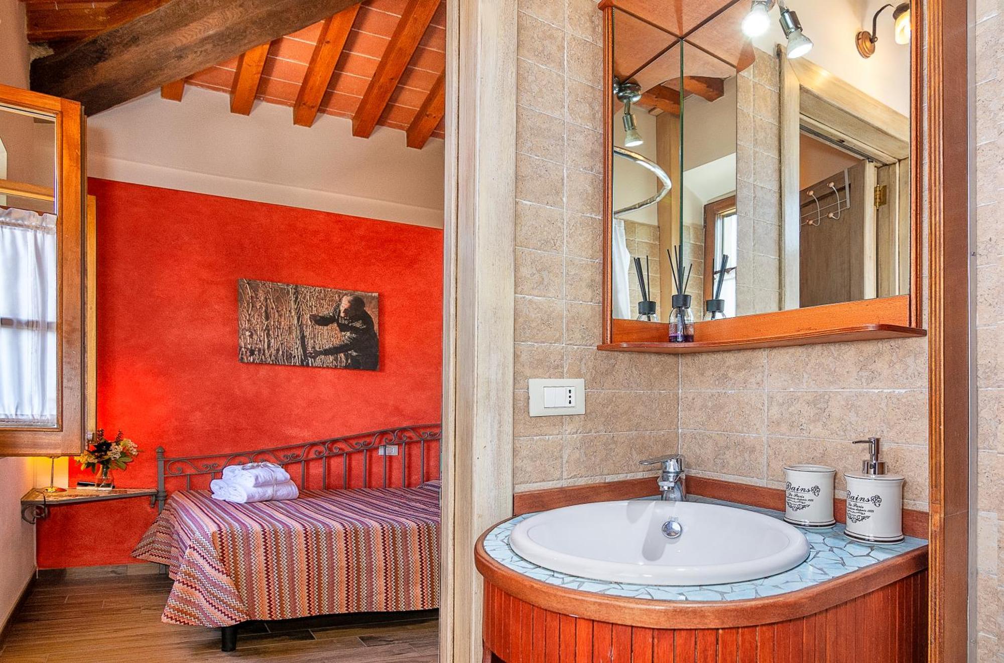 B&B Il Giardino Dei Poeti And Apartaments ルッカ エクステリア 写真
